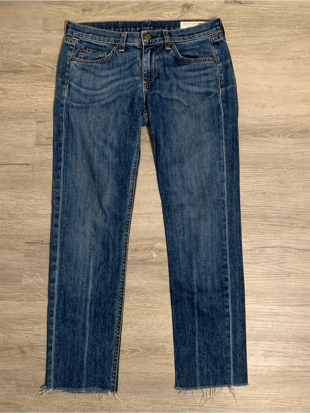 rag & bone “Dre” Women's Straight-Leg Cropped Jeans in Dark Blue Wash